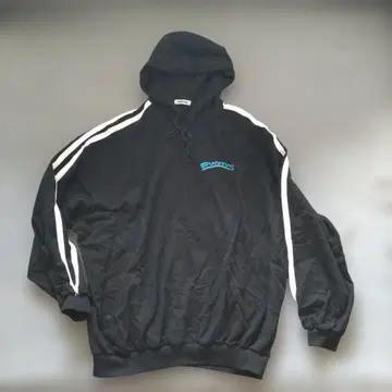 [ Punyus ] 블랙 후드 부착 후드티 와타나베 나오미 디자인?