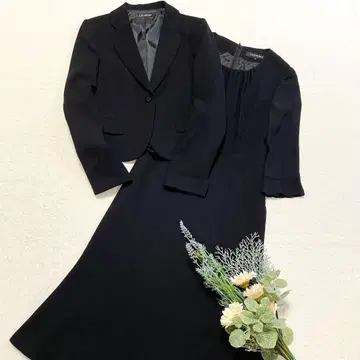 새상품급 [ 도쿄 소와르 LILYBURN ] 블랙 포멀 셋업 원피스