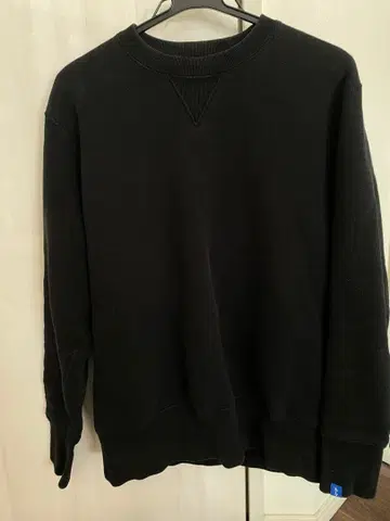 블랙 맨투맨 M 사이즈 루프 휠러제