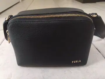 컨디션 최상! FURLA 블랙 가죽 숄더백