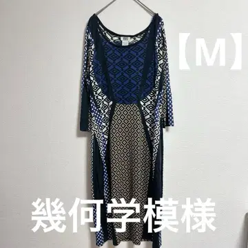 MONROE AND MAIN 기하학 패턴 무릎 아래 드레스 M