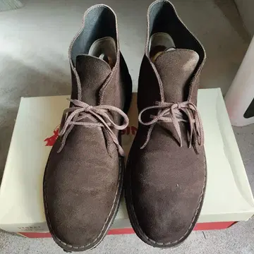 Clarks 데저트 부츠 브라운 9.5 (27.5)