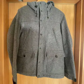 [ 마가렛 하우엘 ] 후드 부착 남성용 코트 (새상품급)