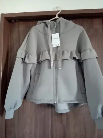 시마무라 Helm 프릴 후드티