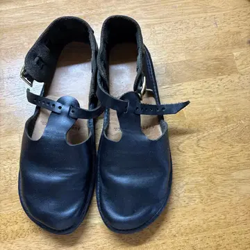 오로라 슈즈 웨스트 인디언 T 스트랩 23.5