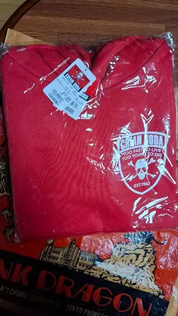 크림 소다 후드티 미사용 새상품