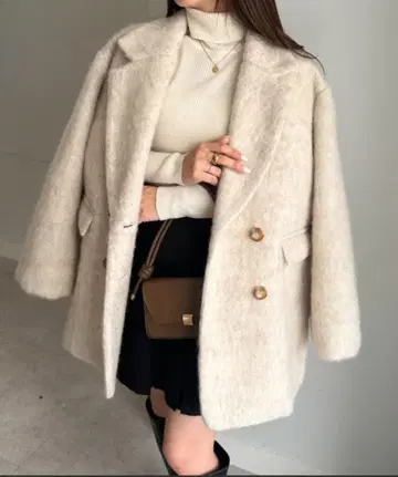 더블 테일러드 샤기 자켓 코트