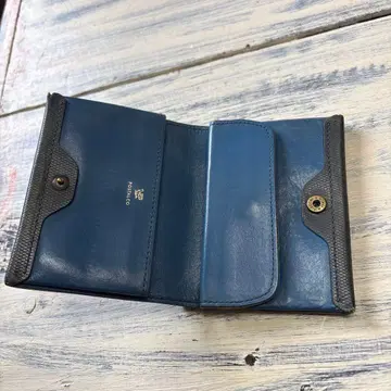 포스탈코 POSTALCO 가죽 접이식 지갑