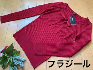 새상품 플라지르의 리본 포함 빨간색 니트 패턴 스웨터 티셔츠 울 삼양상회