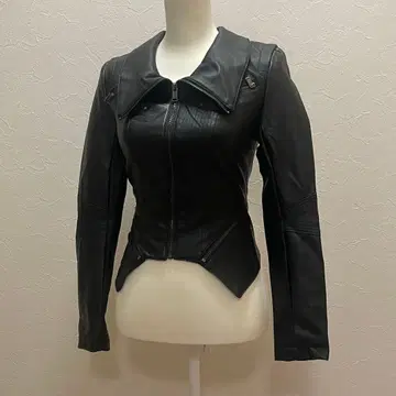 [미사용 새상품급] guess 가죽 자켓 라이더 자켓