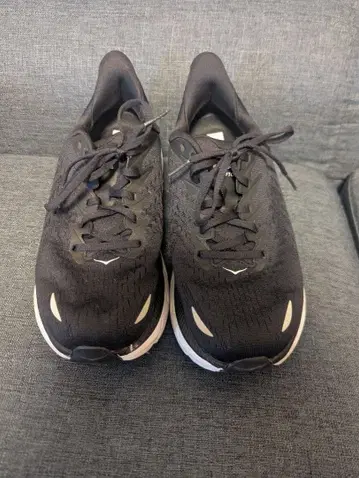 HOKA 클리프톤 8 와이드