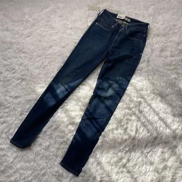 [택 포함 새상품] 정가 20,000엔 Levi's 스키니 데님 스트레치