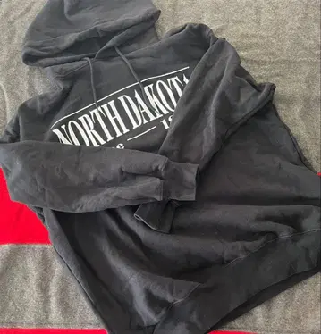 저널 스탠다드 맨투맨 후드 풀오버 블랙