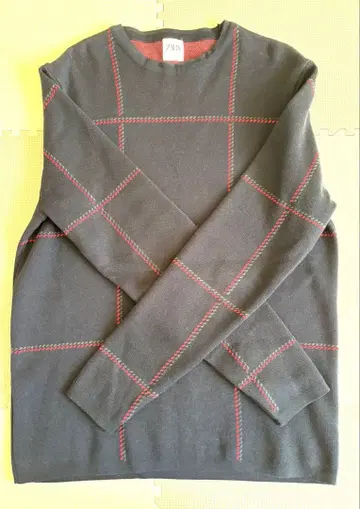 ZARA 체크 무늬 니트 스웨터 M 사이즈