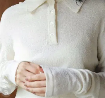 anuke 쇼트 폴로 니트 아이보리