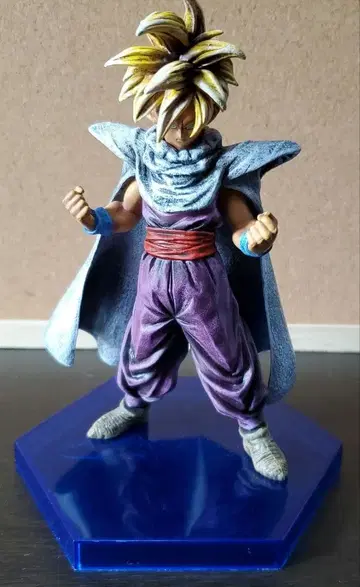 리페인트 드래곤볼 LEGEND of SAIYAN 손오반 피규어