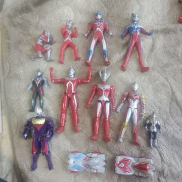 울트라맨 소프트 비닐 피규어 가동