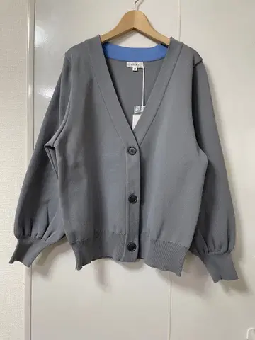 아가우드 가디건