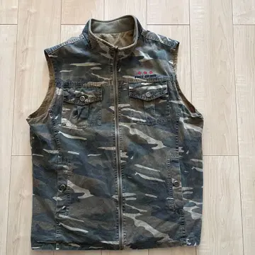 베스트 카모플라쥬 리버서블 구제 의류