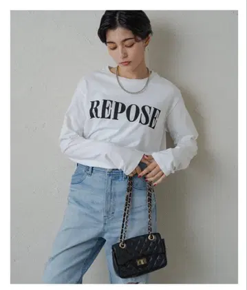 라운지 드레스 로고 T