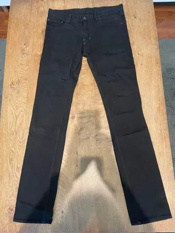 넘버나인 초기, 미야시타 타카히로 씨 블랙 데님 PAIN 모델