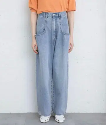 시착만 한 상품 KBF big 포켓 디자인 데님