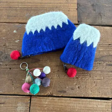 사전예약 중! 3점