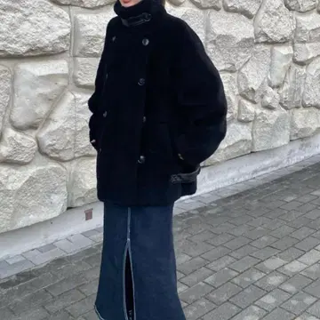 새상품 미사용 LAULEN 스탠드 카라 리치 퍼 미들 코트