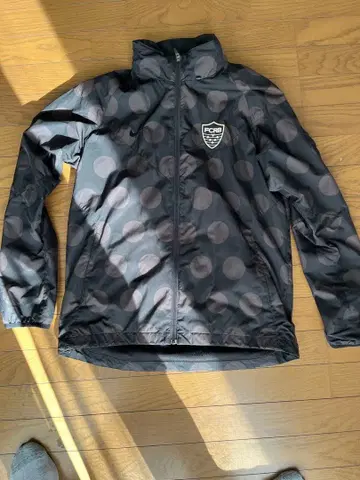 FCRB 자켓 M 사이즈 SOPH
