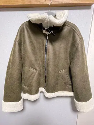 ZARA 무스탕 자켓