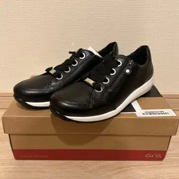 ara 블랙 가죽 스니커즈 EU 39