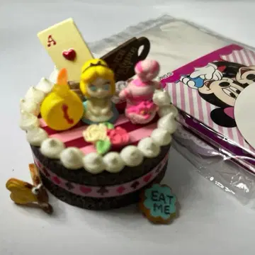 레어 리멘트 디즈니 데코케이크 앨리스 & 체셔 고양이