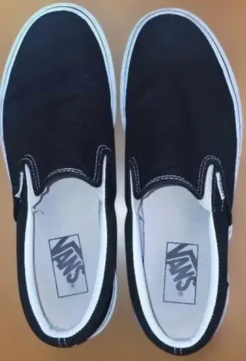 VANS 블랙 스니커즈