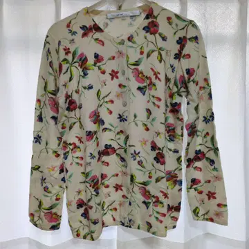 플라티나 메이메이 캐시미어 100% 가디건 꽃무늬 아이보리 L