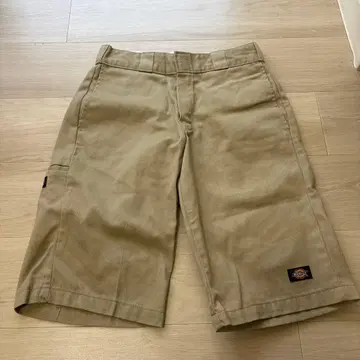 디키즈 베이지 숏팬츠