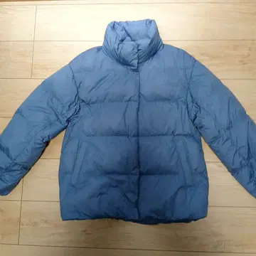 UNIQLO 울트라 라이트 다운 M 사이즈 파랑