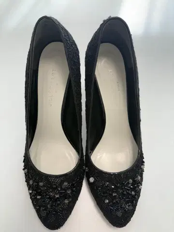 JILL STUART 블랙 레이스 펌프스