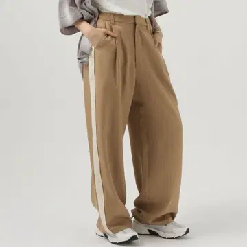 [ BAYFLOW ] 사이드 라인 슬랙스 모카 S 사이즈