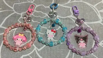 헬로키티 마이멜로디 쿠로미 비즈 스트랩