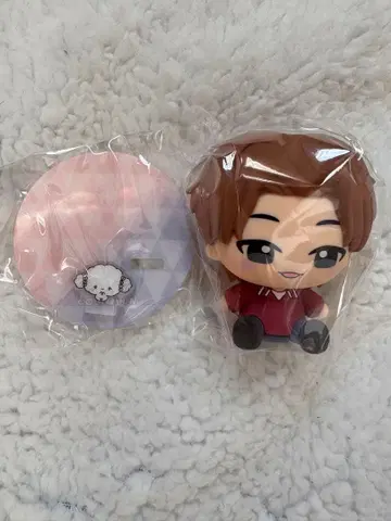 세븐틴 우지 돈키호테 산리오 콜라보 피규어