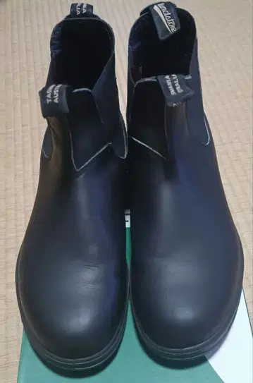 블런드스톤 블랙 사이즈 UK9