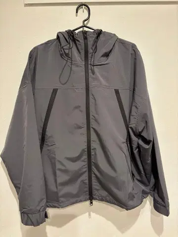 Casper John 그레이 마운틴 후드티 (정가: 8800)