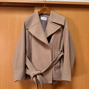 FLAY I.D 베이지 코트