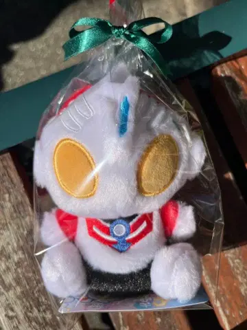 울트라맨 ORB 복슬복슬 앉은 봉제 인형 택 포함 새상품 M78 ORB