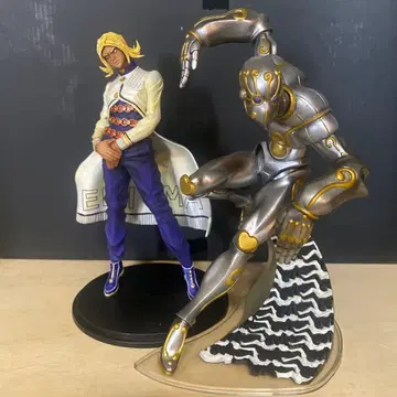 동상 레전드 미야모토 테루노스케 & 에니그마