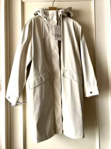 ZARA 자라 워터 윈드 프로텍션 러버 후드티 레인코트