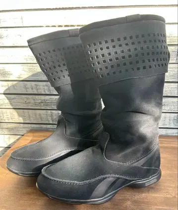 Reebok 리복 이지톤 부츠 블랙 롱 22.5cm