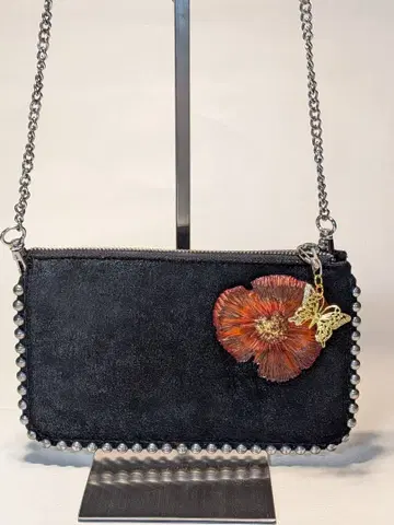 핸드메이드 숄더백 블랙 ZARA 리메이크 꽃 모티브 나비 참