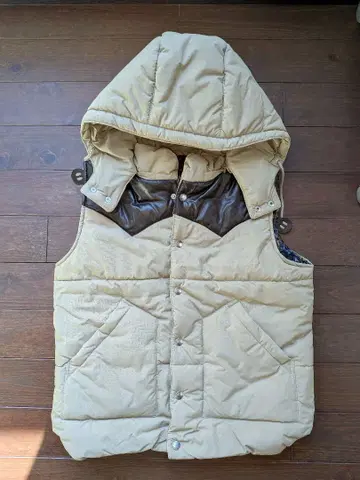 BEAMS HEART 다운 베스트 ( MENS )