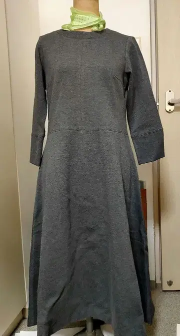 그레이 A라인 7부 소매 티셔츠 원피스